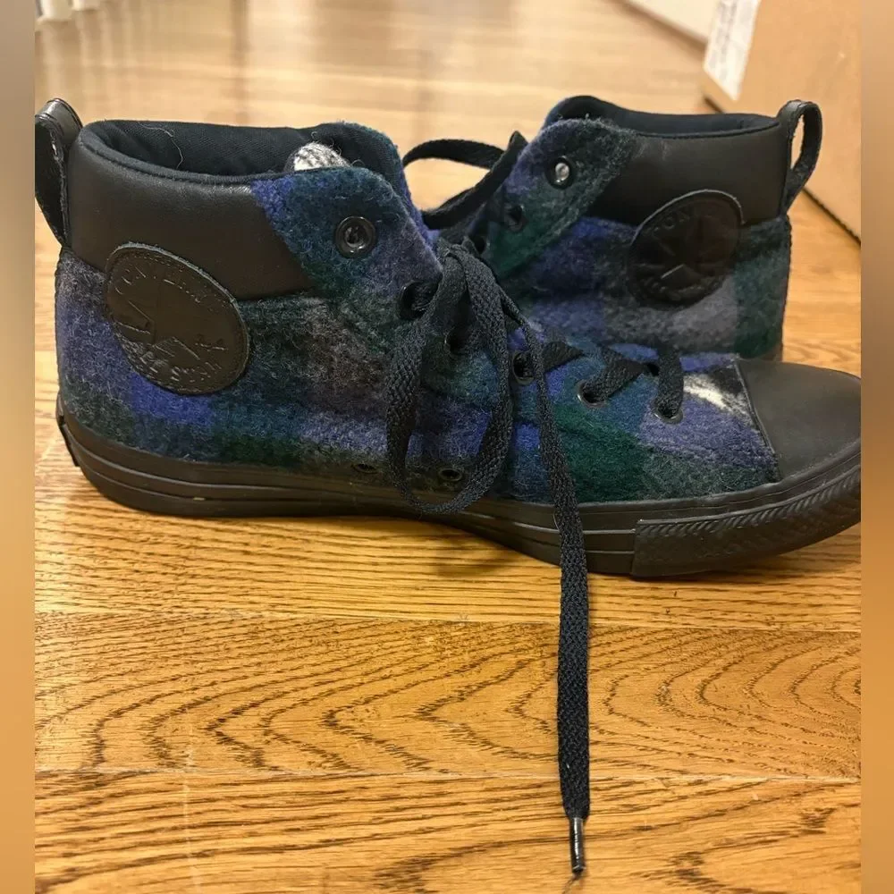 Converse X Woolrich Chuck Taylor Hightops Shoes. Size 8/mens 10/womens